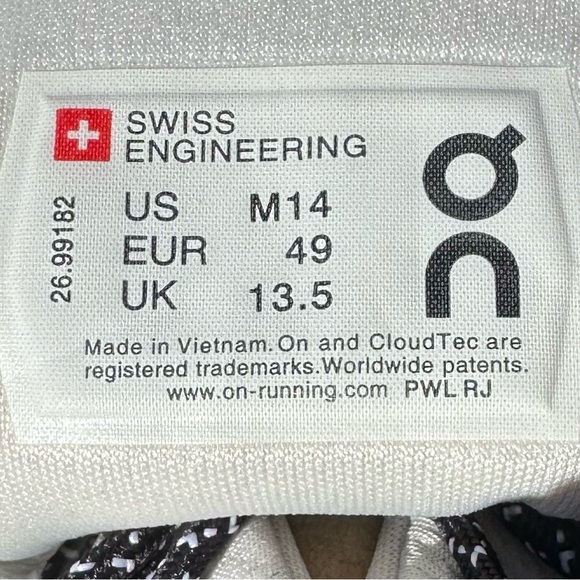 On Running Cloudnova White Pecan - Size 14 Men’s - Picture 9 of 9